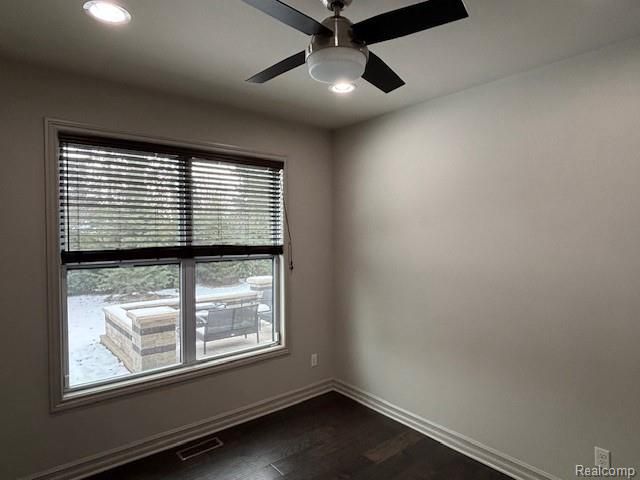 1578 Garden Park Drive, Troy, MI 48083