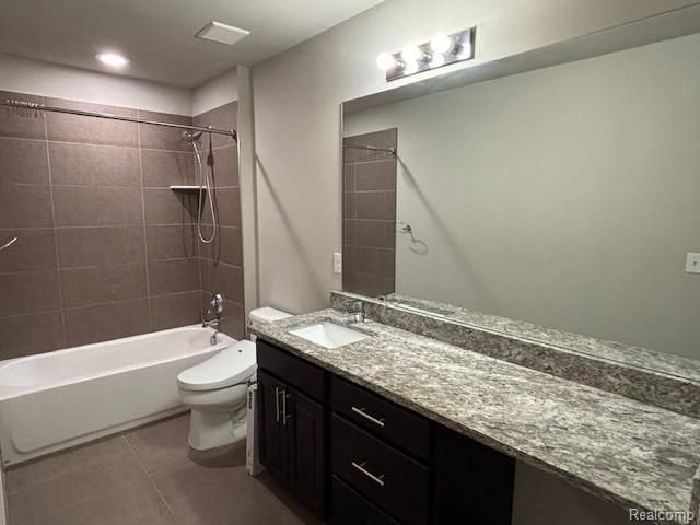 1578 Garden Park Drive, Troy, MI 48083