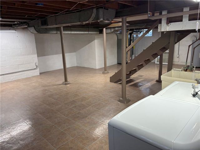 1101 S Main St, Twp Of But Se, PA 16001