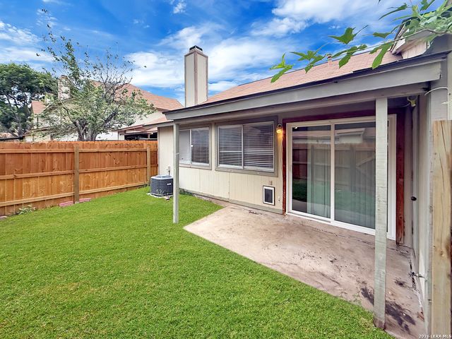 7880 Micron Dr Apt 3506, San Antonio, TX 78251