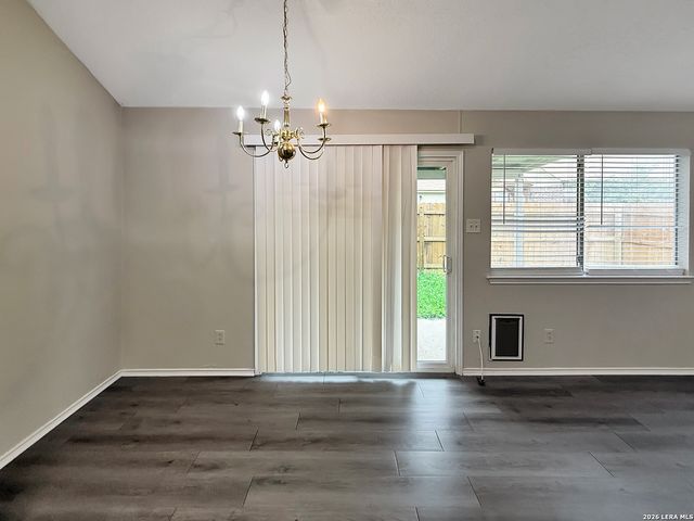 7880 Micron Dr Apt 3506, San Antonio, TX 78251