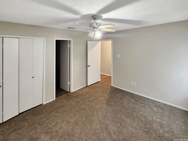 7880 Micron Dr Apt 3506, San Antonio, TX 78251