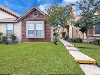 7880 Micron Dr Apt 3506, San Antonio, TX 78251