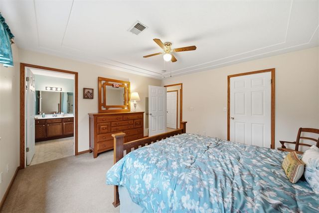 1702 Lakewood Drive B, Adrian, MI 49221