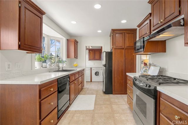 1104 Cerritos, Fullerton, CA 92835