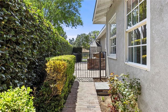 1104 Cerritos, Fullerton, CA 92835
