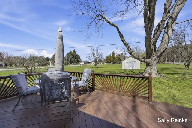 4815 Cannonsburg Road, Belmont, MI 49306