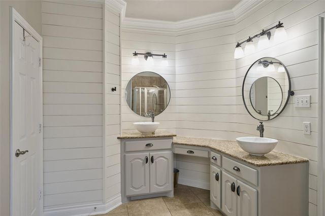 25207 Pineglen Terrace Drive, Spring, TX 77389