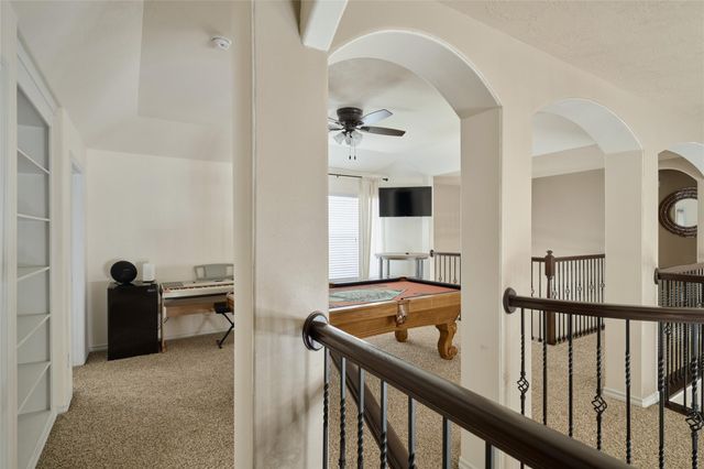 25207 Pineglen Terrace Drive, Spring, TX 77389