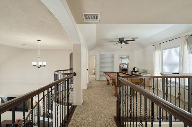 25207 Pineglen Terrace Drive, Spring, TX 77389