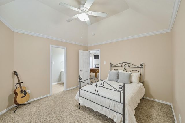 25207 Pineglen Terrace Drive, Spring, TX 77389