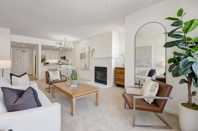 550 Ortega Avenue B330, Mountain View, CA 94040