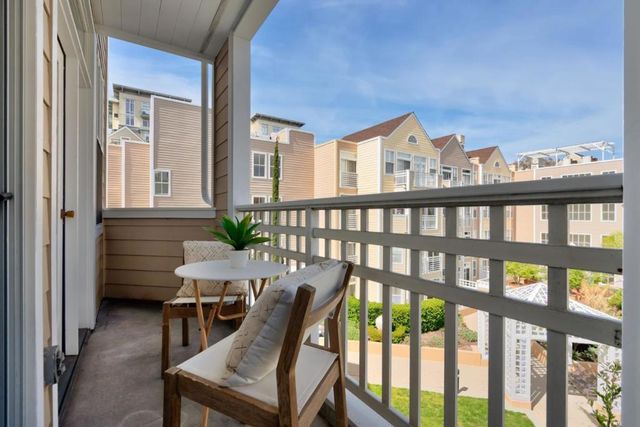 550 Ortega Avenue B330, Mountain View, CA 94040