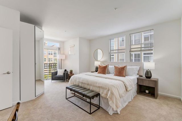 550 Ortega Avenue B330, Mountain View, CA 94040