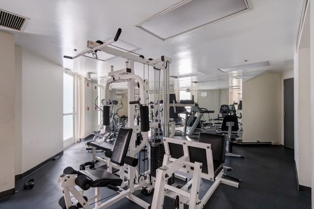 550 Ortega Avenue B330, Mountain View, CA 94040