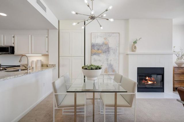 550 Ortega Avenue B330, Mountain View, CA 94040