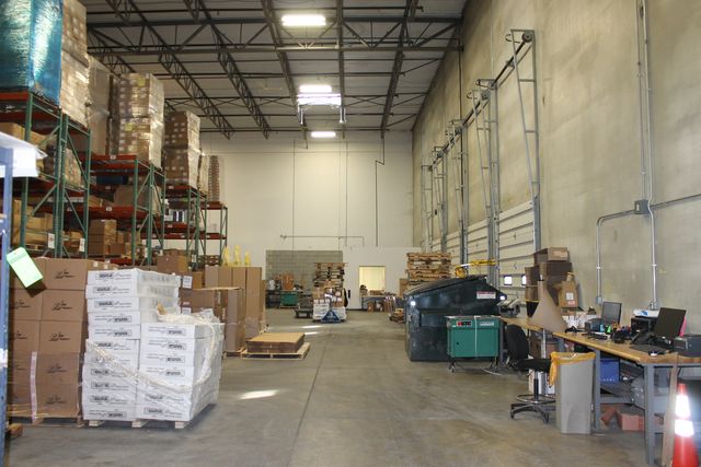 2012 Corporate Lane 132, Naperville, IL 60563