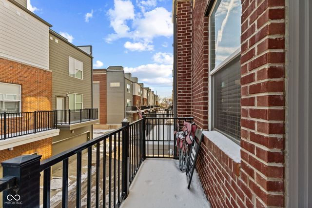 805 Bates Street, Indianapolis, IN 46202