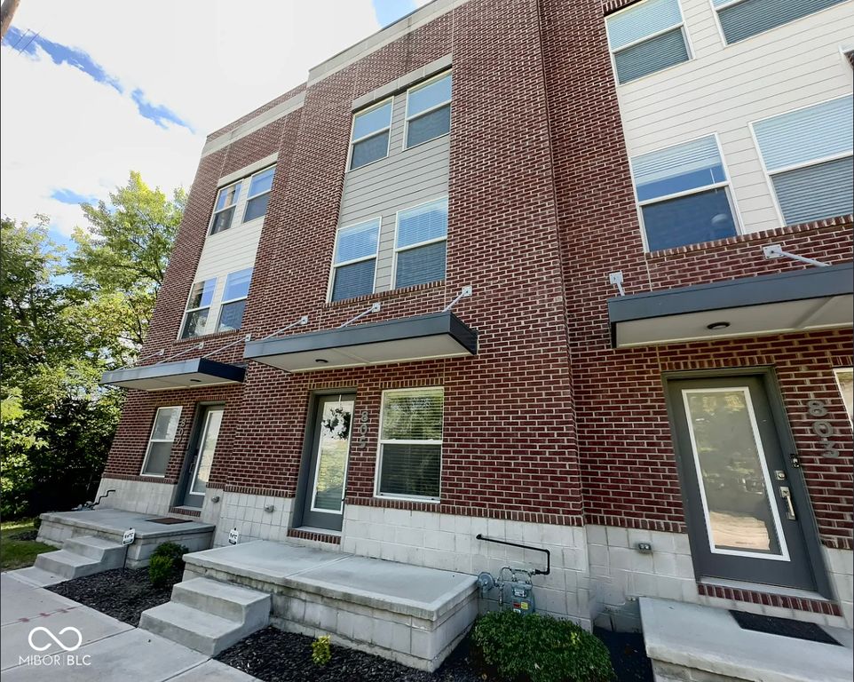 805 Bates Street, Indianapolis, IN 46202