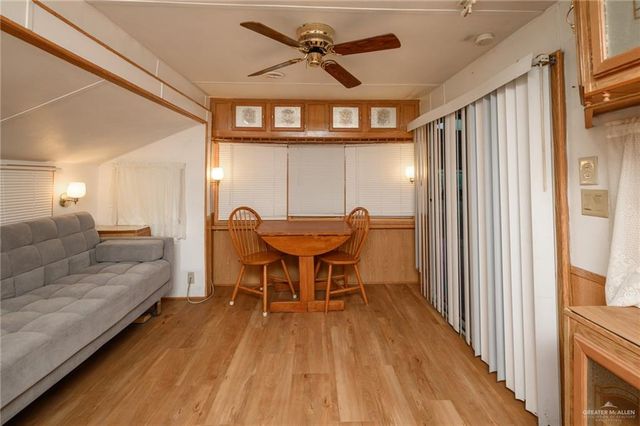 215 S Valley View Road 227, Donna, TX 78537