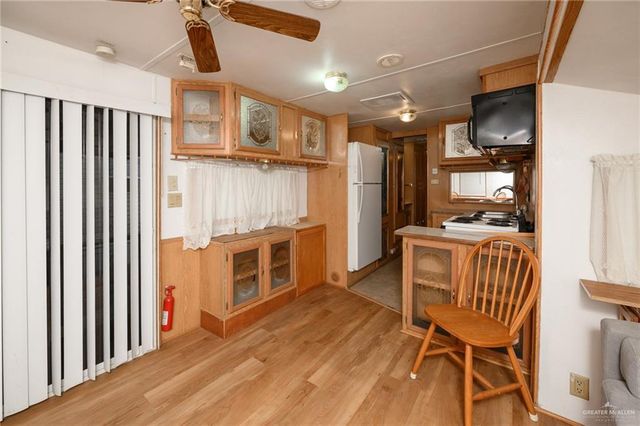 215 S Valley View Road 227, Donna, TX 78537