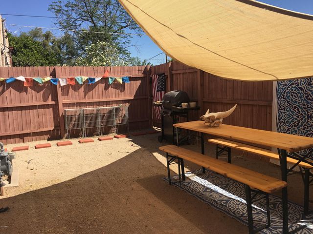 2201 N Edgemere Street, Phoenix, AZ 85006