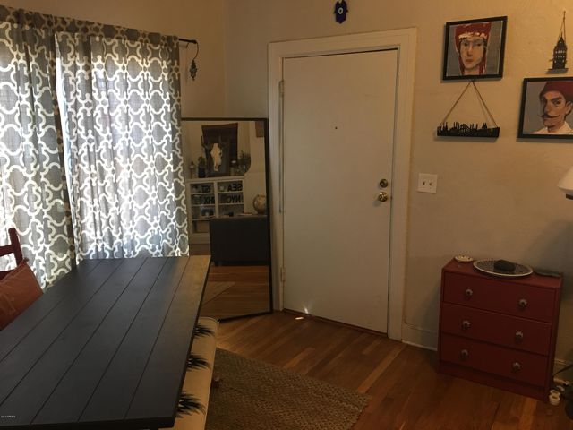 2201 N Edgemere Street, Phoenix, AZ 85006