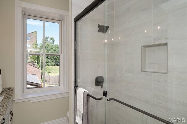 2307 S 11th Street, St Louis, MO 63104