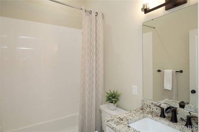 2307 S 11th Street, St Louis, MO 63104