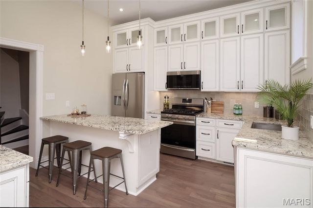 2307 S 11th Street, St Louis, MO 63104