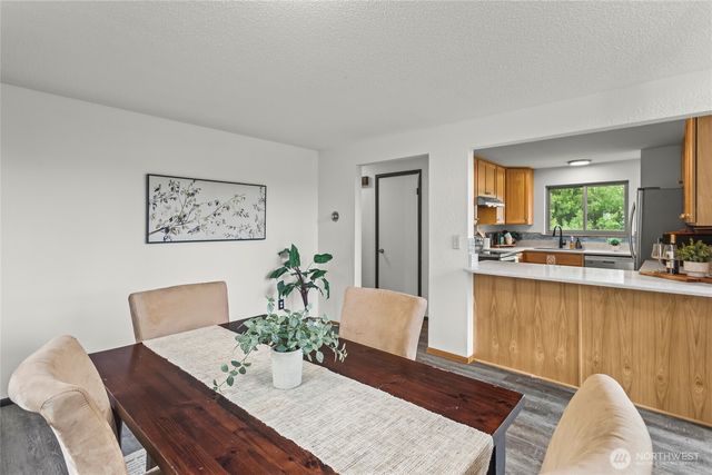 11818 193rd Avenue E, Bonney Lake, WA 98391