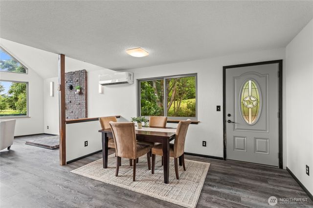 11818 193rd Avenue E, Bonney Lake, WA 98391