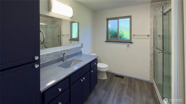 11818 193rd Avenue E, Bonney Lake, WA 98391