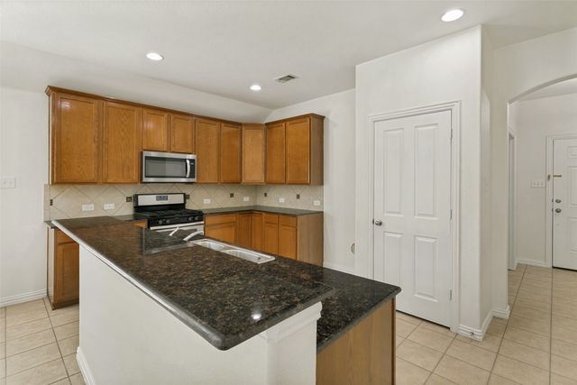 2213 Willow Creek Drive, Little Elm, TX 75068