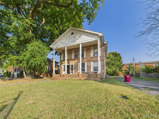 114 W North Street, Sikeston, MO 63801