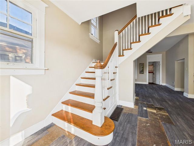 114 W North Street, Sikeston, MO 63801