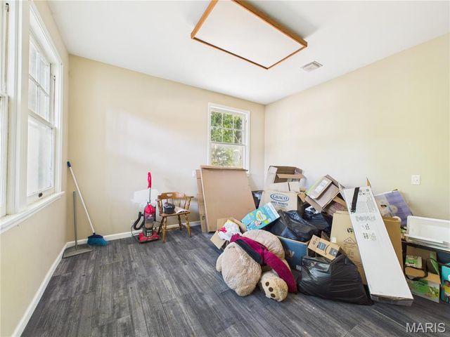 114 W North Street, Sikeston, MO 63801