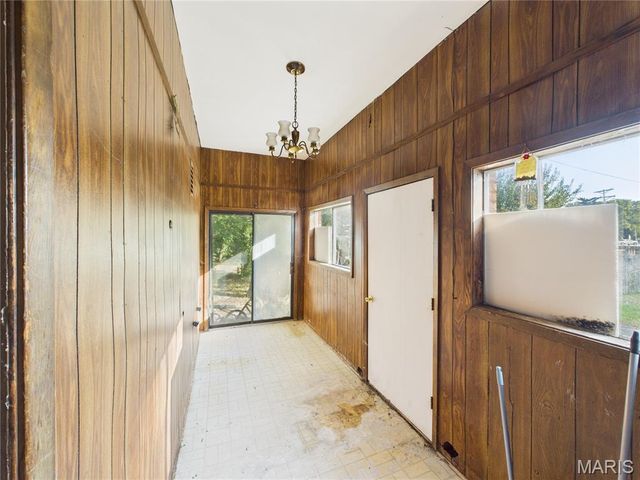 114 W North Street, Sikeston, MO 63801