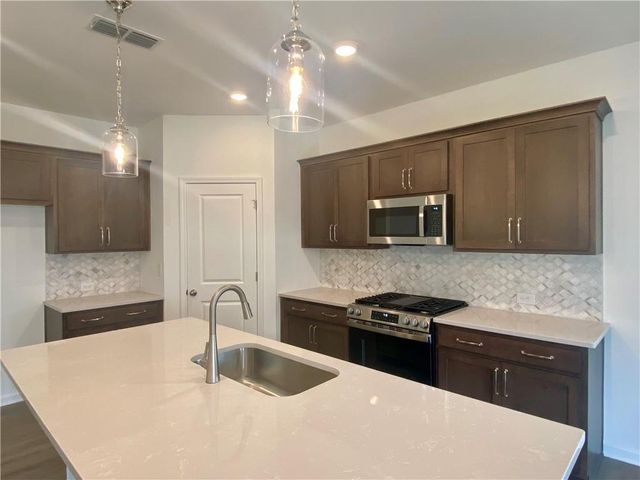 5344 Frontier Court, Flowery Branch, GA 30542