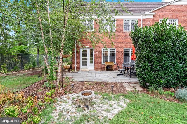 3420 MARTHA CUSTIS DR, Alexandria, VA 22302