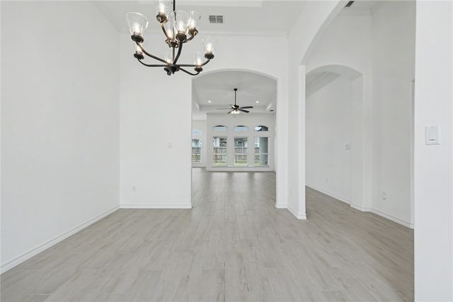 101 Sapphire St, Portland, TX 78374