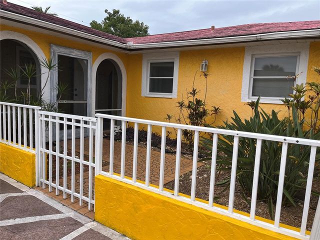 1310 SE 43RD TERRACE, Cape Coral, FL 33904