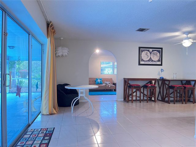 1310 SE 43RD TERRACE, Cape Coral, FL 33904