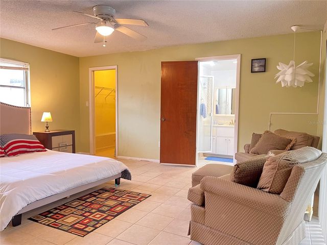 1310 SE 43RD TERRACE, Cape Coral, FL 33904