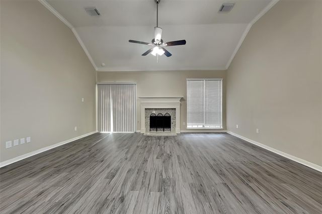 5322 Willow Knoll Court, Houston, TX 77345
