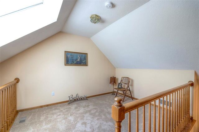 701 16th Avenue S, Greenwood, MO 64034