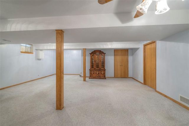 701 16th Avenue S, Greenwood, MO 64034