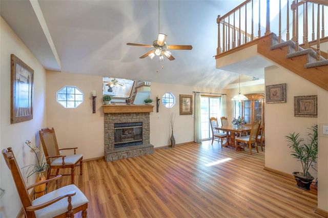 701 16th Avenue S, Greenwood, MO 64034