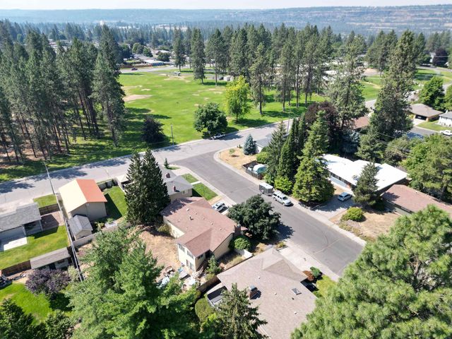 7118 N Winston Dr, Spokane, WA 99208
