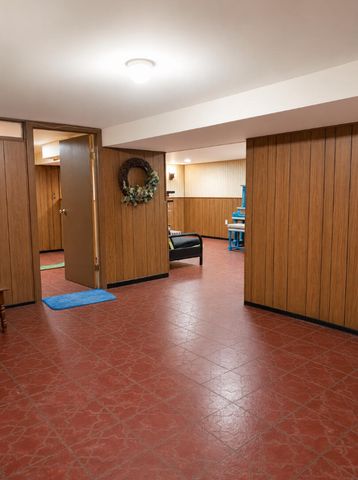 118 Minter Drive, Griffith, IN 46319